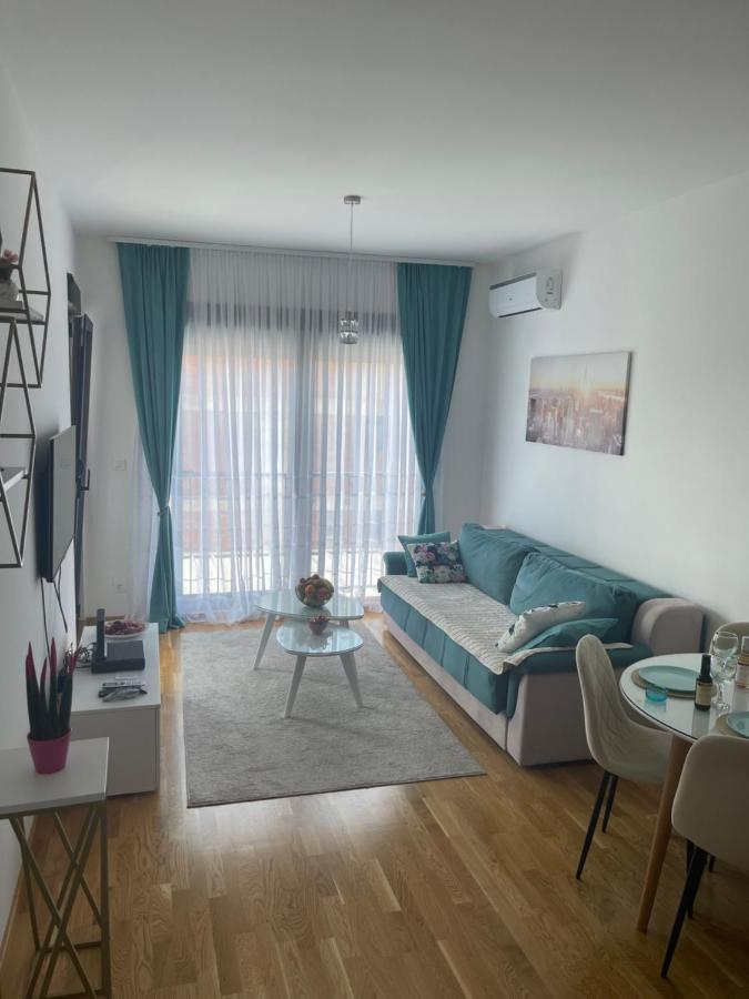 Apartman Iva Tivat Exterior photo
